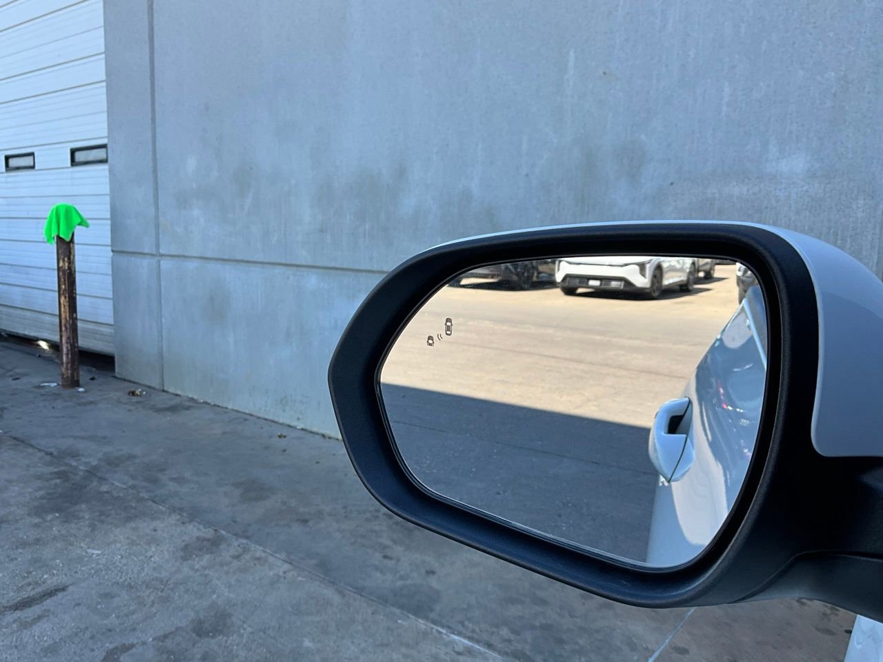 Used 2025 Kia Seltos S image 18