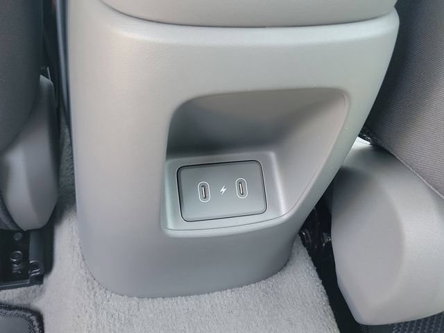 New 2026 Hyundai Elantra Sport FWD image 20