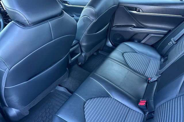 Used 2024 Toyota Camry SE w/ Blackout Package (TMS) image 14