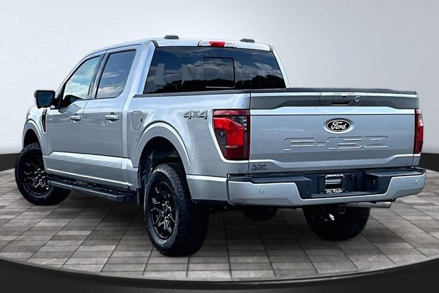 New 2026 Ford F150 XLT w/ Equipment Group 302A MID AWD/4WD image 3