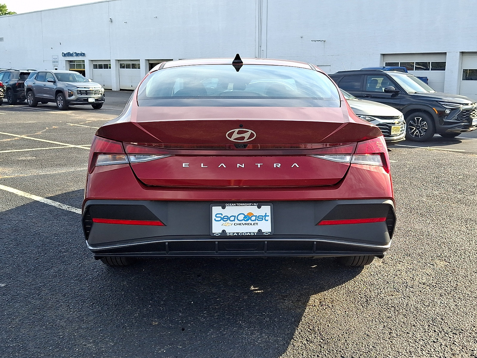 Used 2024 Hyundai Elantra SEL FWD image 5