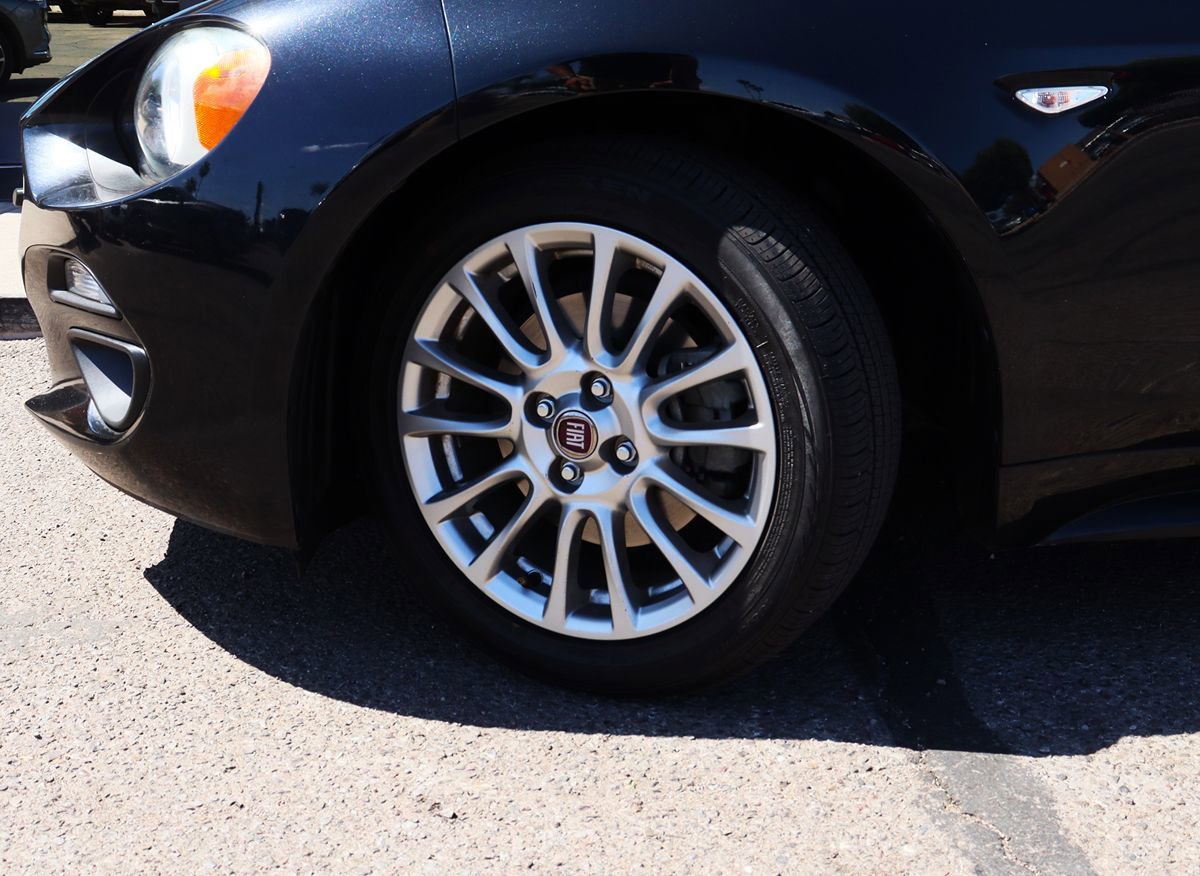 Used 2018 FIAT 124 Spider Classica w/ Technology Group RWD image 5