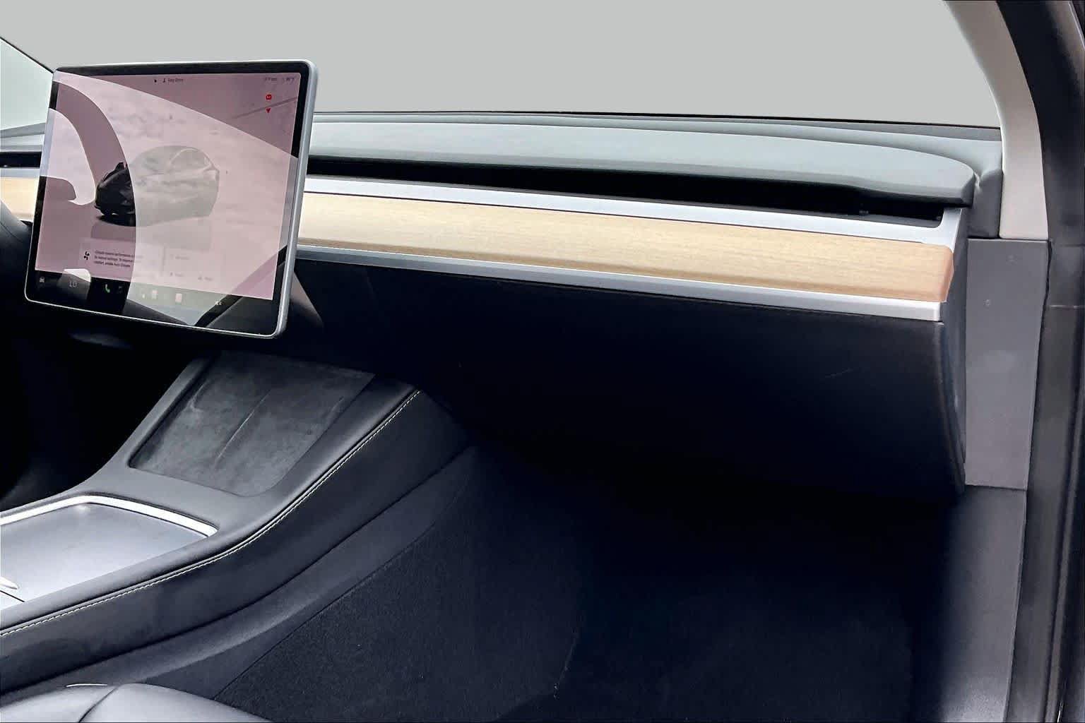 Used 2023 Tesla Model 3 Standard Range RWD image 17