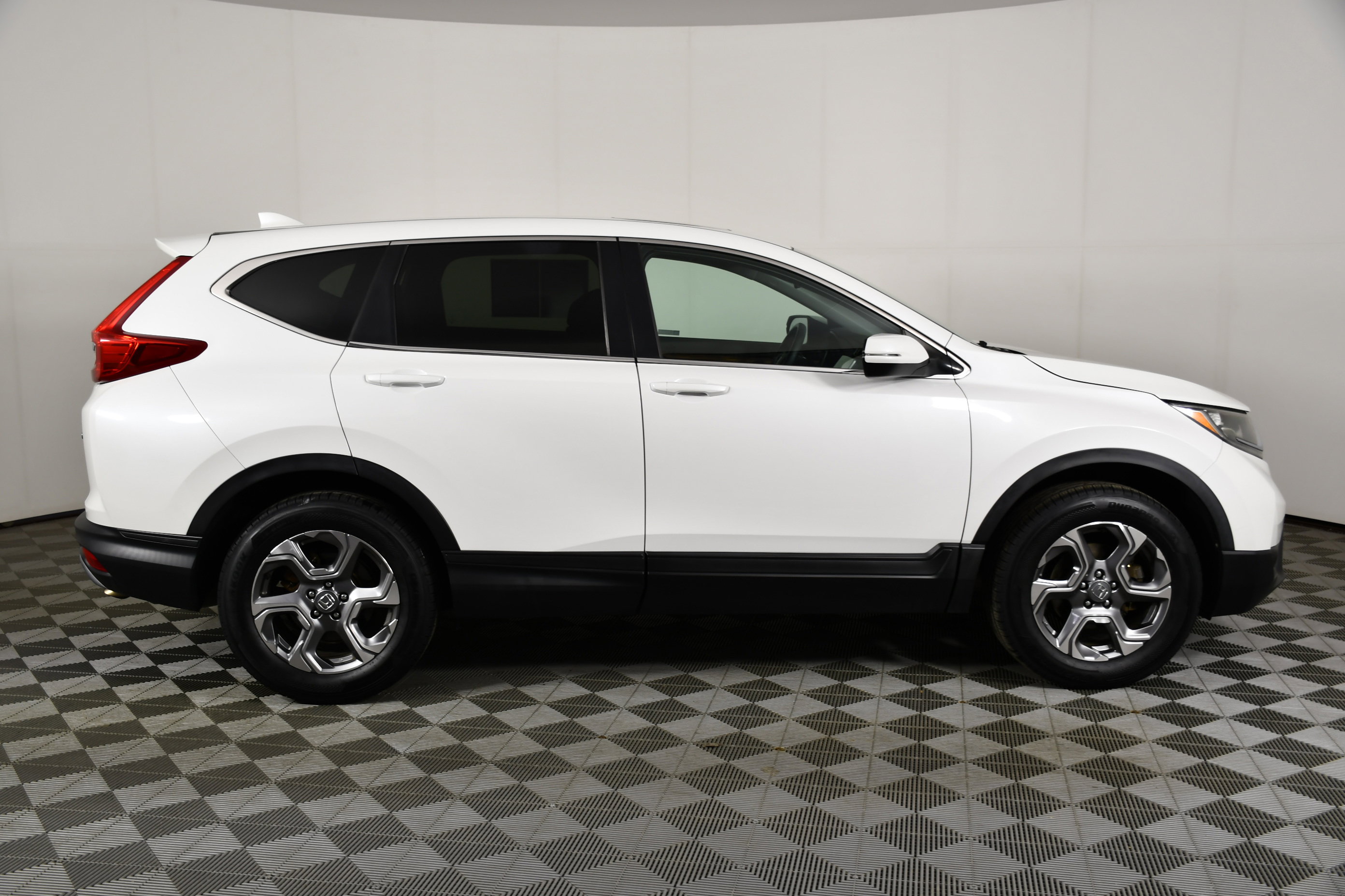Used 2019 Honda CR-V EX image 5