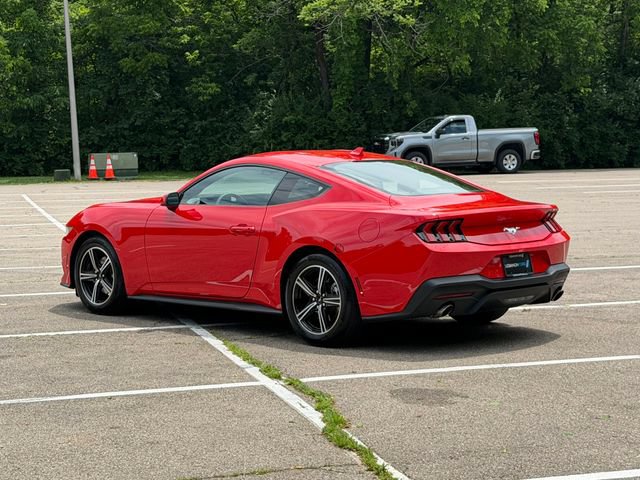 Used 2024 Ford Mustang Coupe RWD image 21
