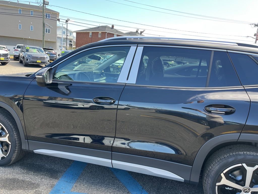 New 2026 Volkswagen Tiguan SE AWD/4WD image 26