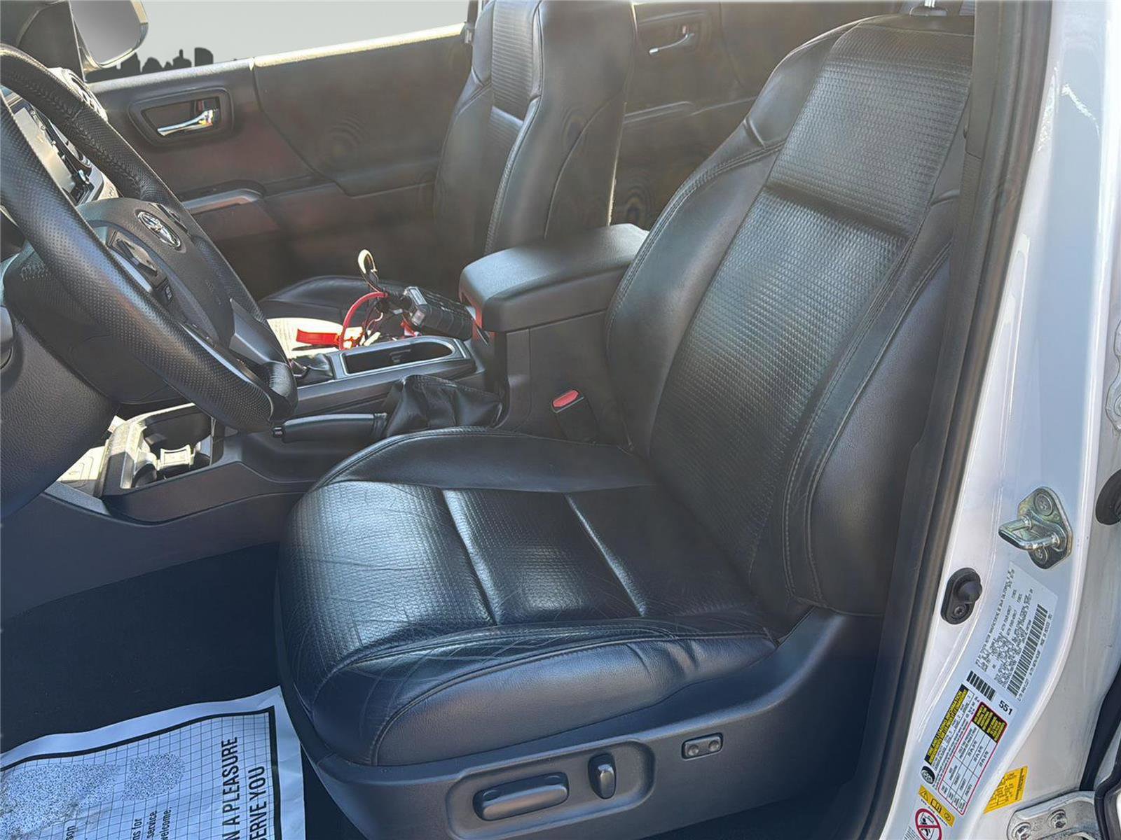 Used 2020 Toyota Tacoma TRD Sport w/ TRD Premium Sport Package image 15