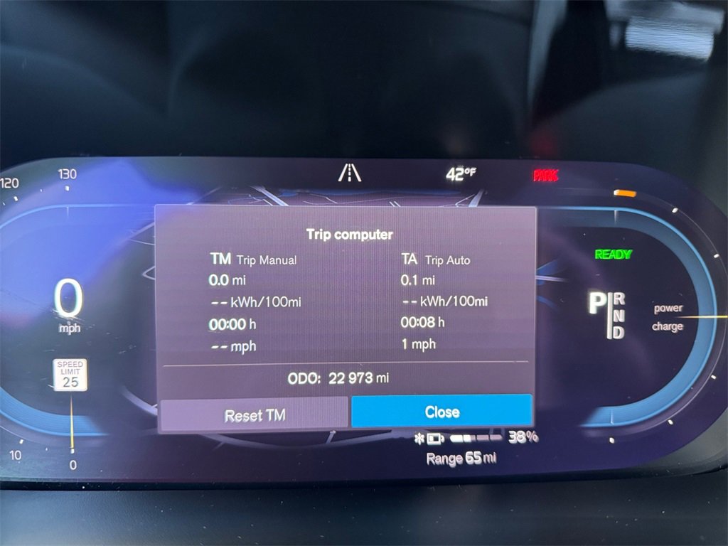 Certified 2022 Volvo C40 P8 Recharge Ultimate image 26