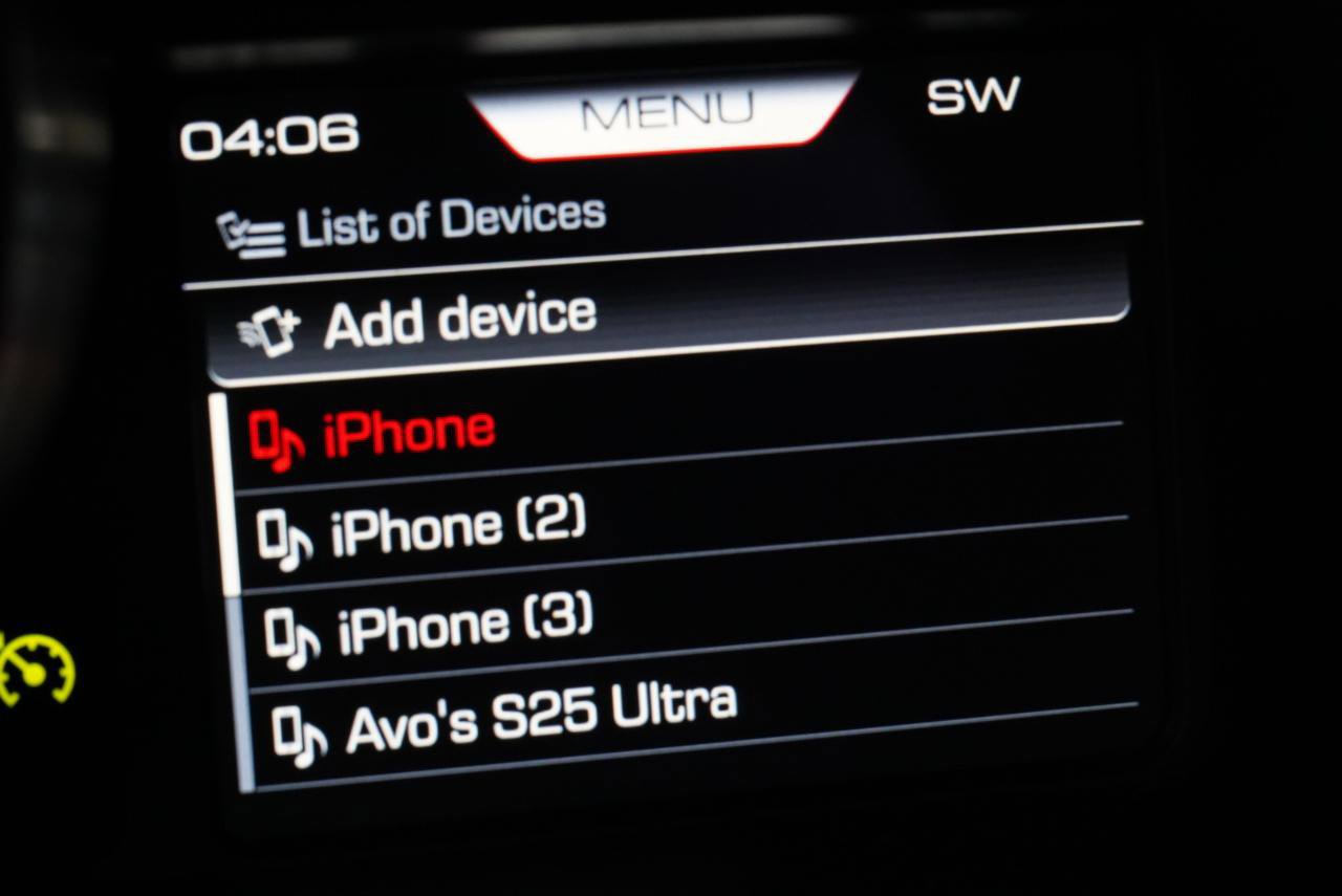 Used 2021 Ferrari F8 Tributo image 40