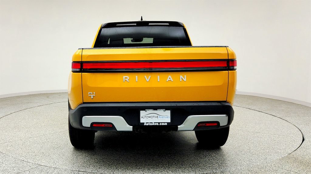 Used 2022 Rivian R1T Adventure AWD/4WD image 6