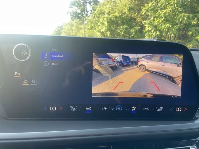 Certified 2026 Chevrolet Traverse LT AWD/4WD image 17