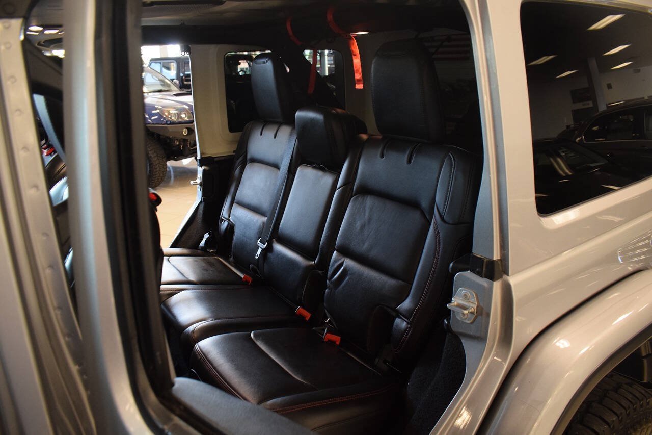 Used 2020 Jeep Wrangler Unlimited Rubicon AWD/4WD image 31