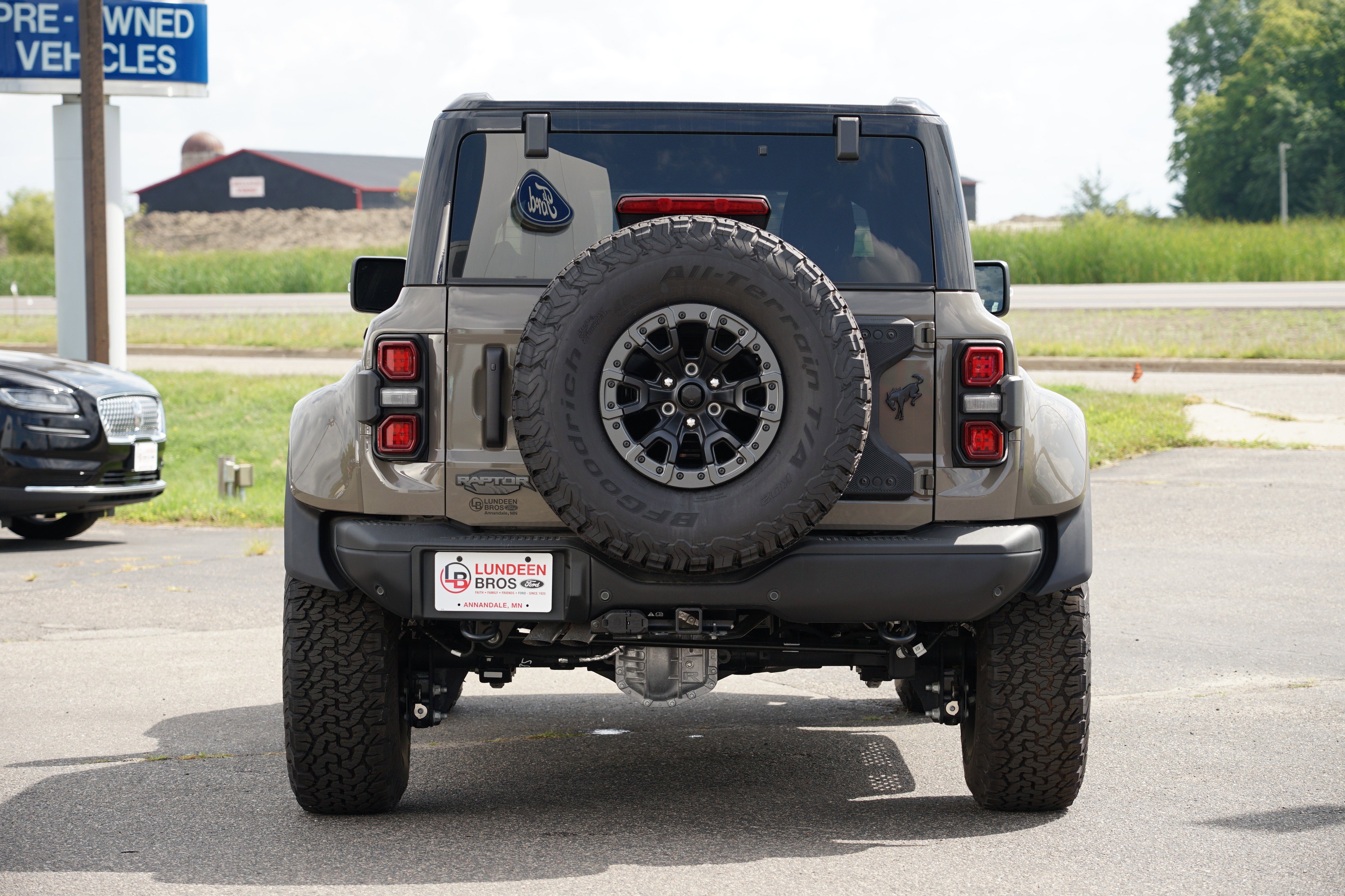 New 2025 Ford Bronco Raptor image 4