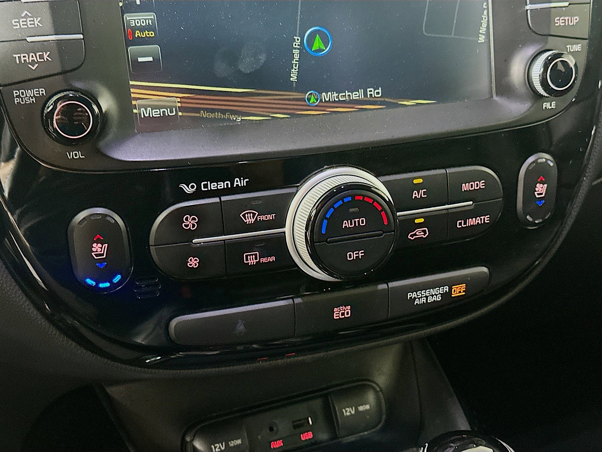 Used 2014 Kia Soul ! w/ Sun & Sound Package image 23