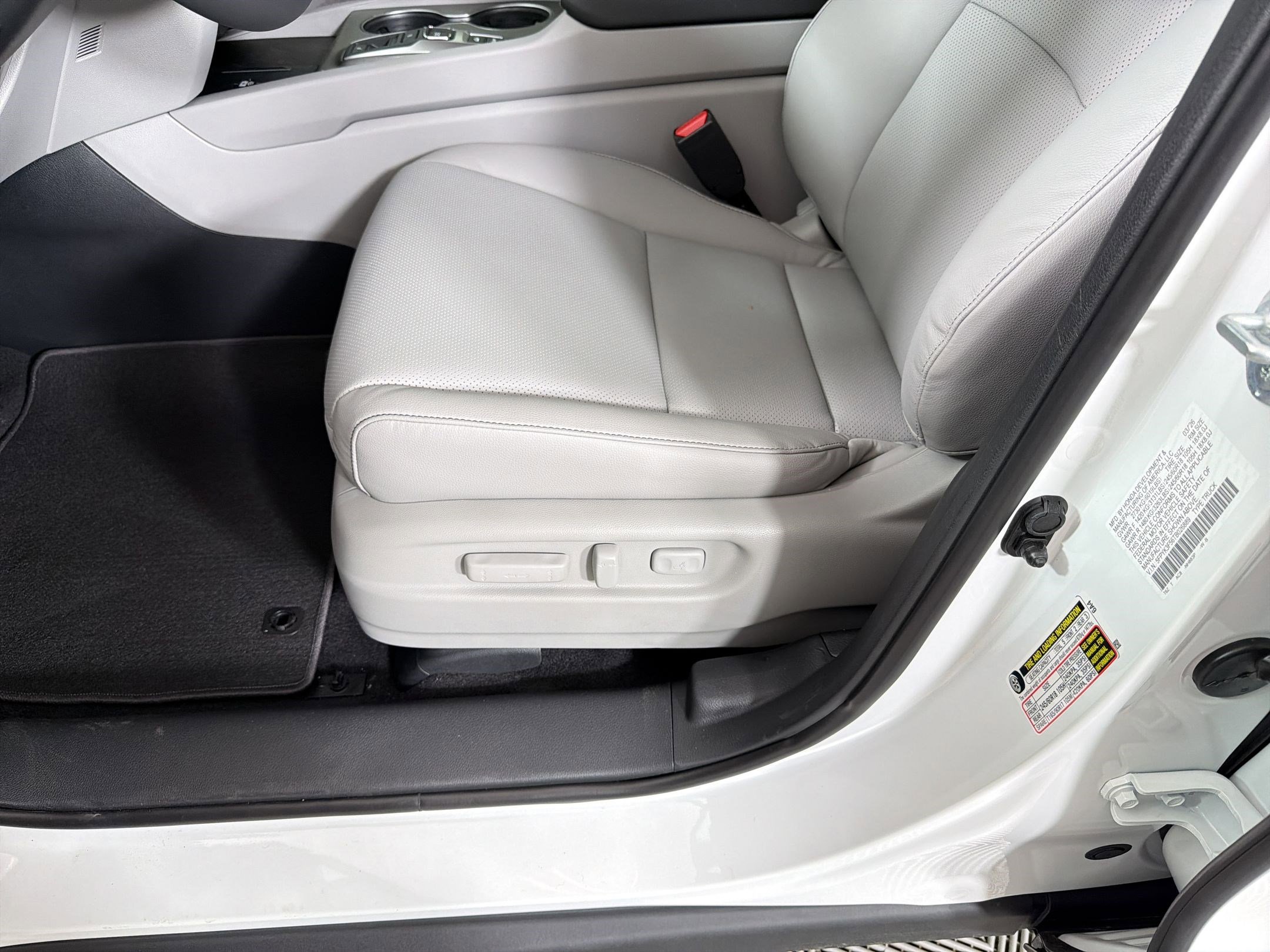 New 2026 Honda Ridgeline RTL image 14