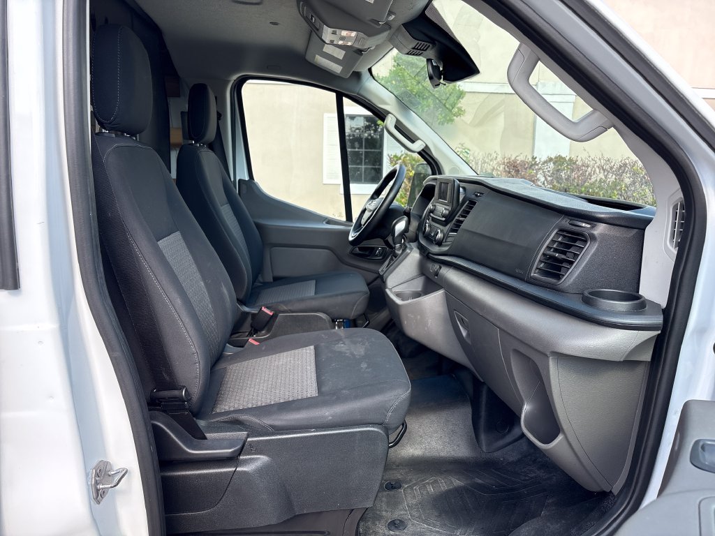 Certified 2025 Ford Transit 250 Low Roof w/ Exterior Upgrade Package RWD image 6