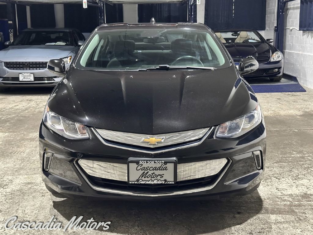 Used 2017 Chevrolet Volt LT w/ Comfort Package FWD image 3