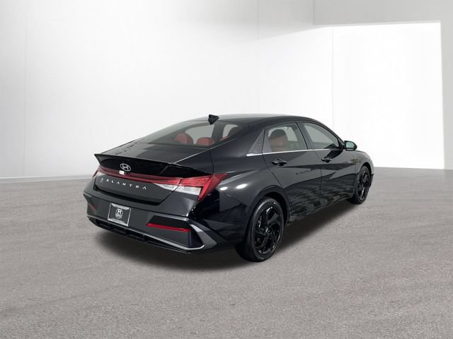 New 2026 Hyundai Elantra SEL Sport Premium FWD image 12