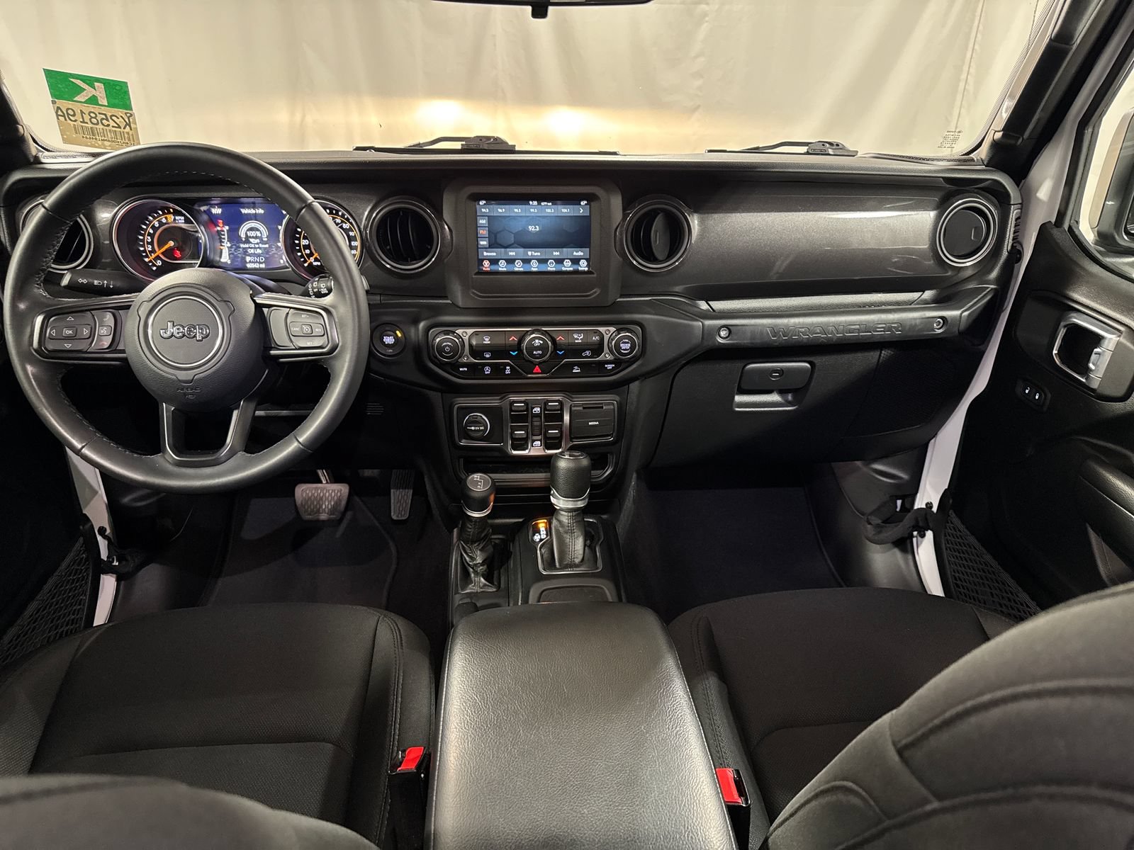 Used 2022 Jeep Wrangler Unlimited Sport AWD/4WD image 4