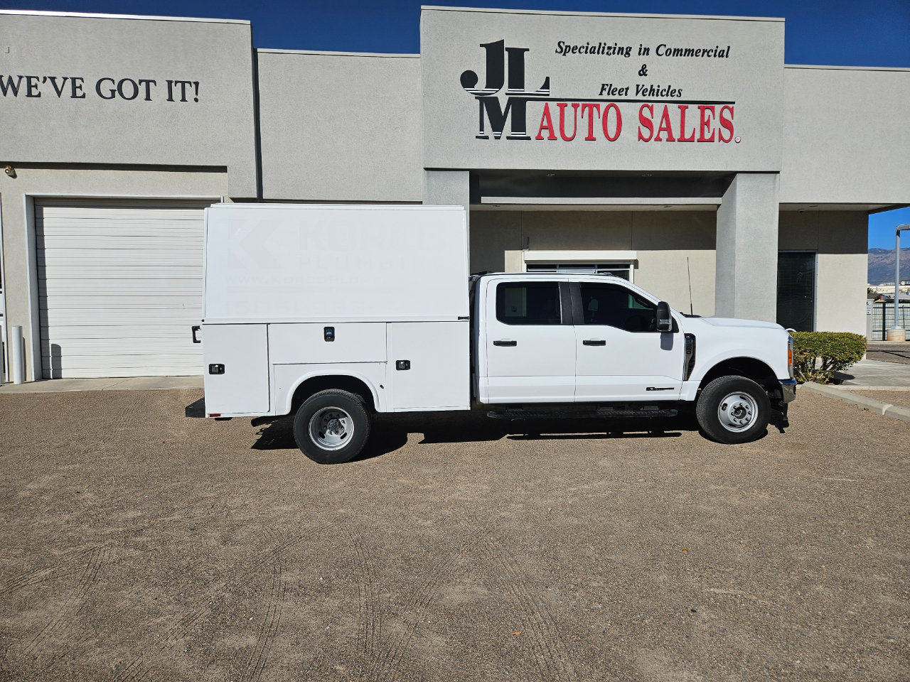 Used 2023 Ford F350 XL w/ Snow Plow Prep Package image 8