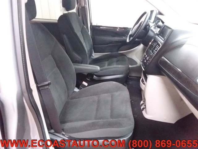 Used 2019 Dodge Grand Caravan SE image 12