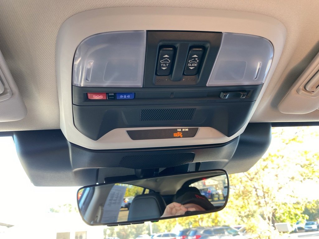 Certified 2025 Subaru Crosstrek 2.5i Limited w/ Crosstrek Mirror Package image 17