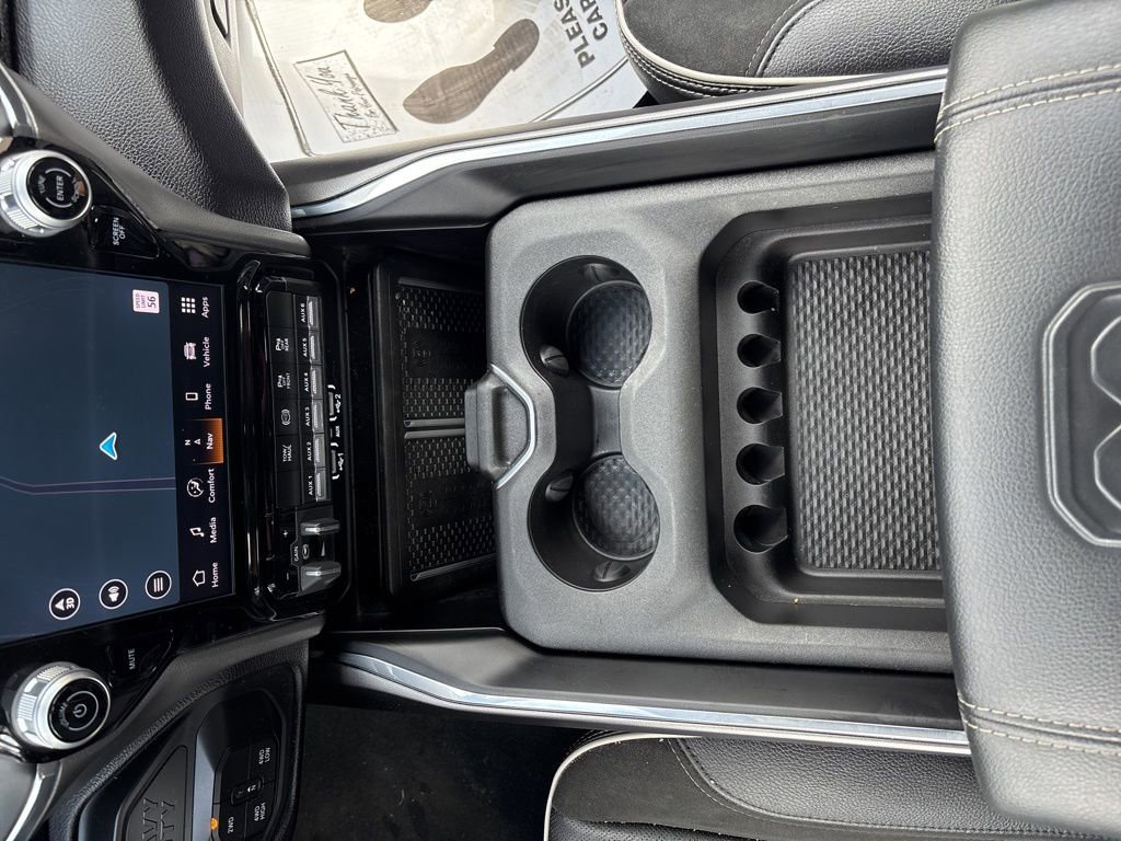 Used 2025 RAM 2500 Laramie w/ Night Edition image 36