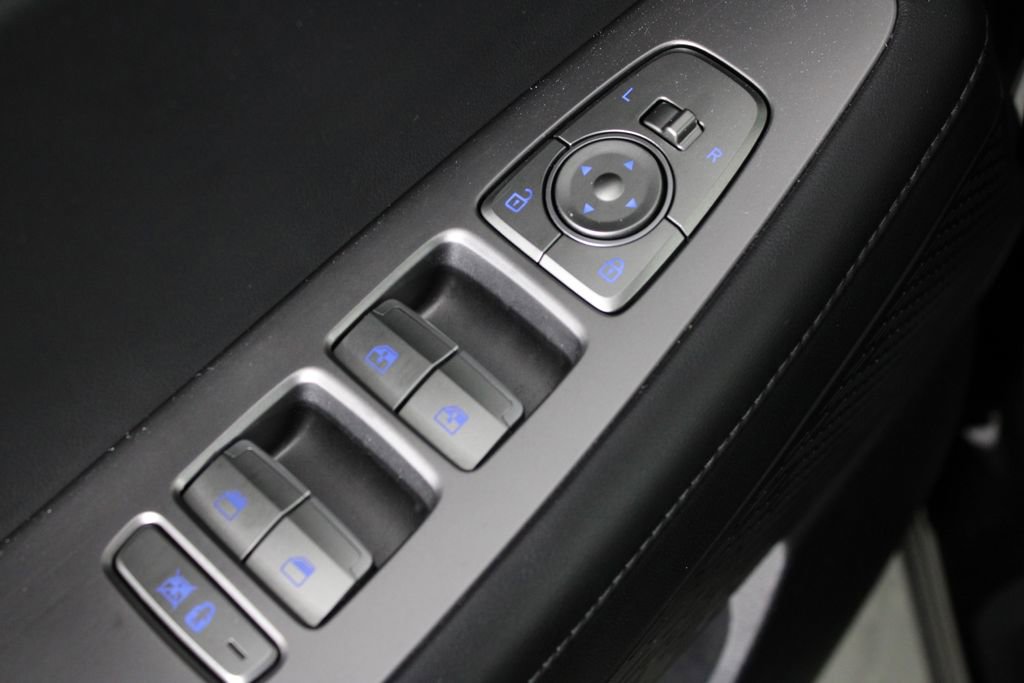Used 2022 Hyundai Palisade SEL w/ Premium Package FWD image 27