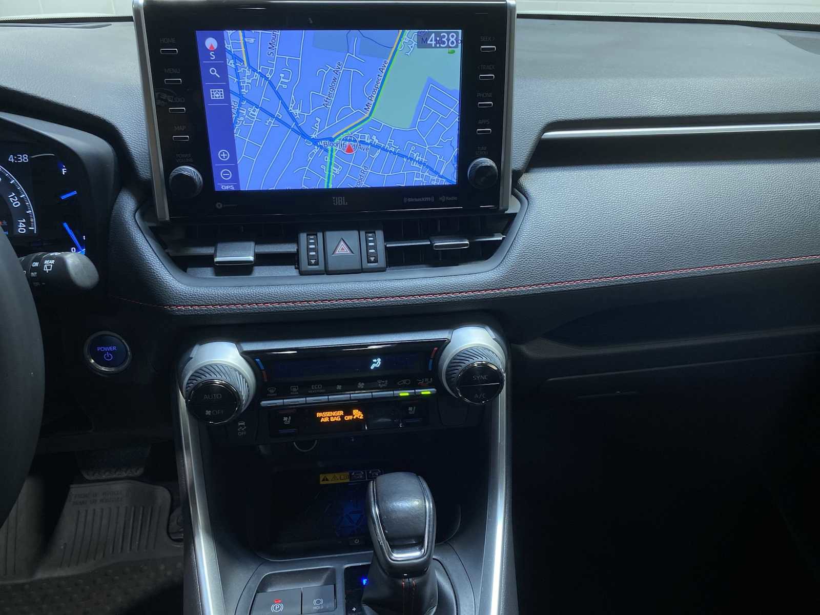 Used 2022 Toyota RAV4 XSE w/ Premium Package image 16