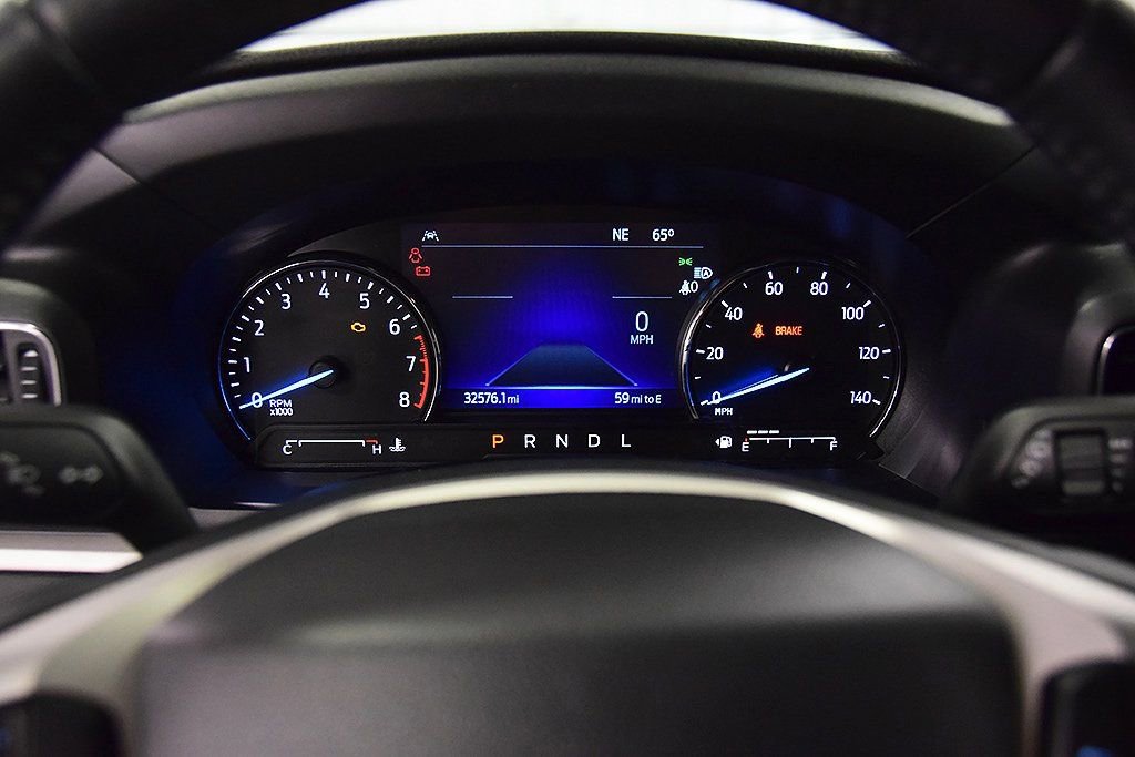 Used 2023 Ford Explorer XLT w/ Equipment Group 202A image 18