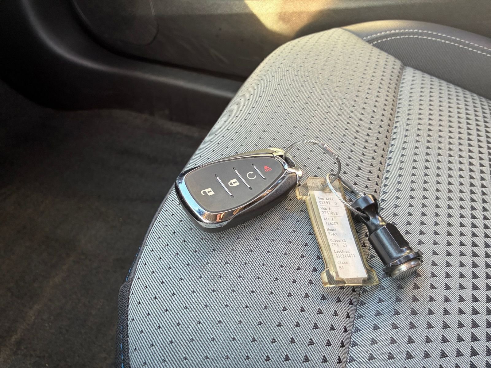 Used 2025 Chevrolet Trax LT image 21