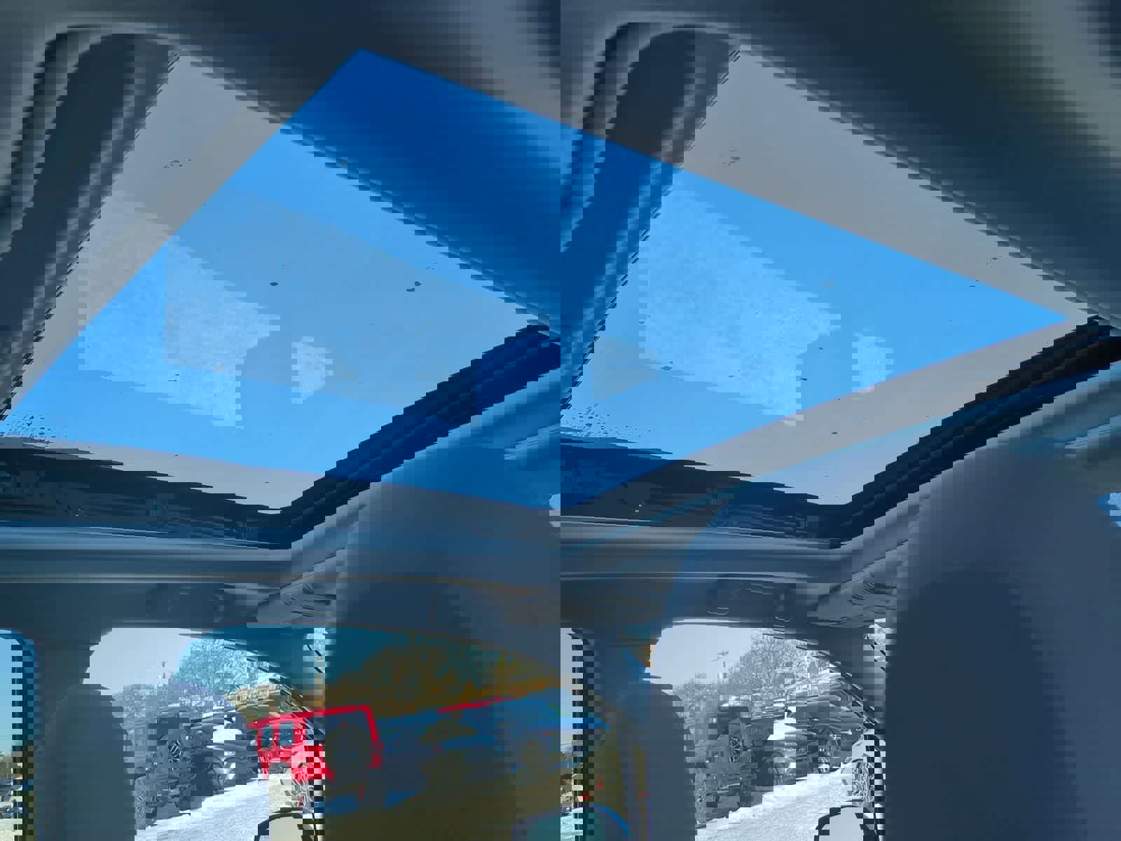 Used 2018 Subaru Forester 2.5i Premium w/ All-Weather Package image 21