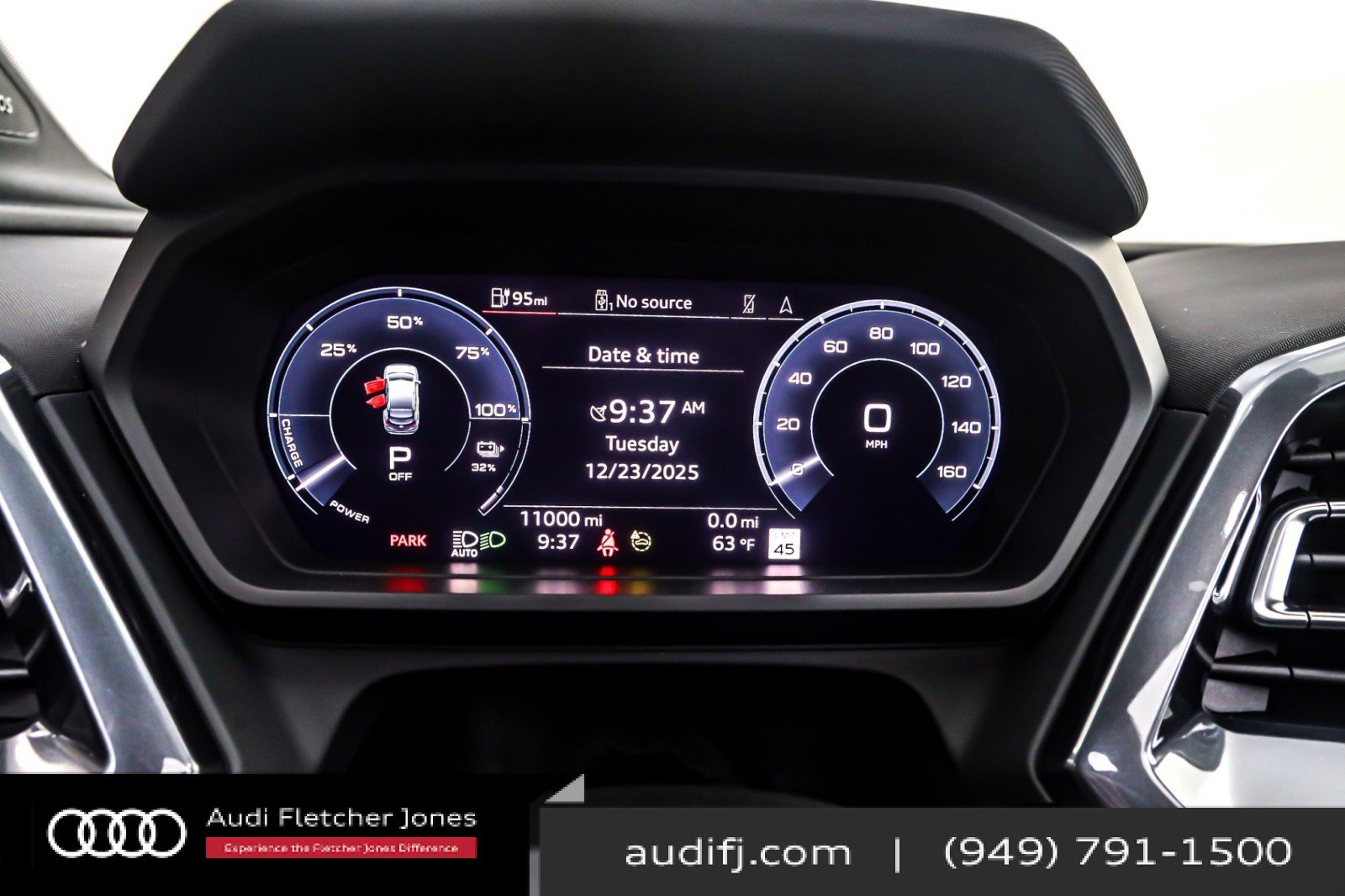 Used 2024 Audi Q4 e-tron Prestige w/ Black Optic Plus Package image 19