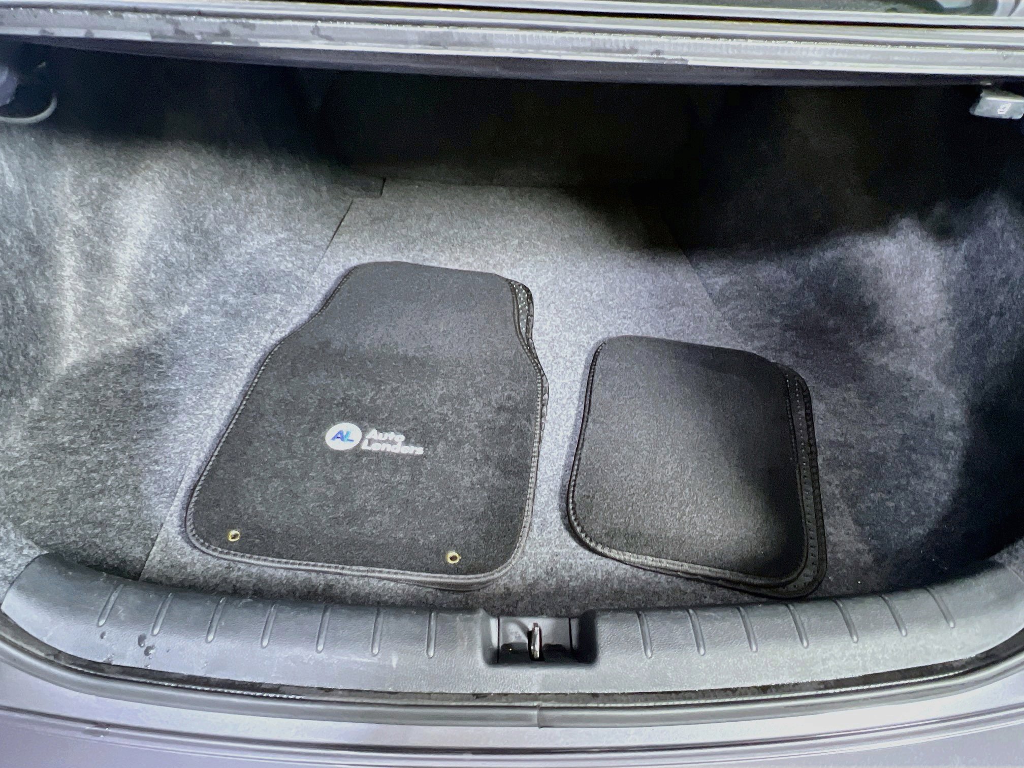 Used 2015 Honda Accord LX image 23