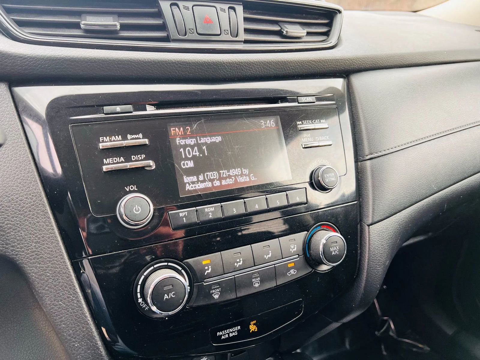 Used 2017 Nissan Rogue S image 31