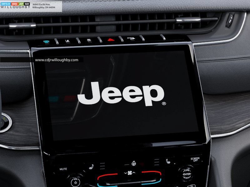 New 2025 Jeep Grand Cherokee Limited 4xe AWD/4WD image 18