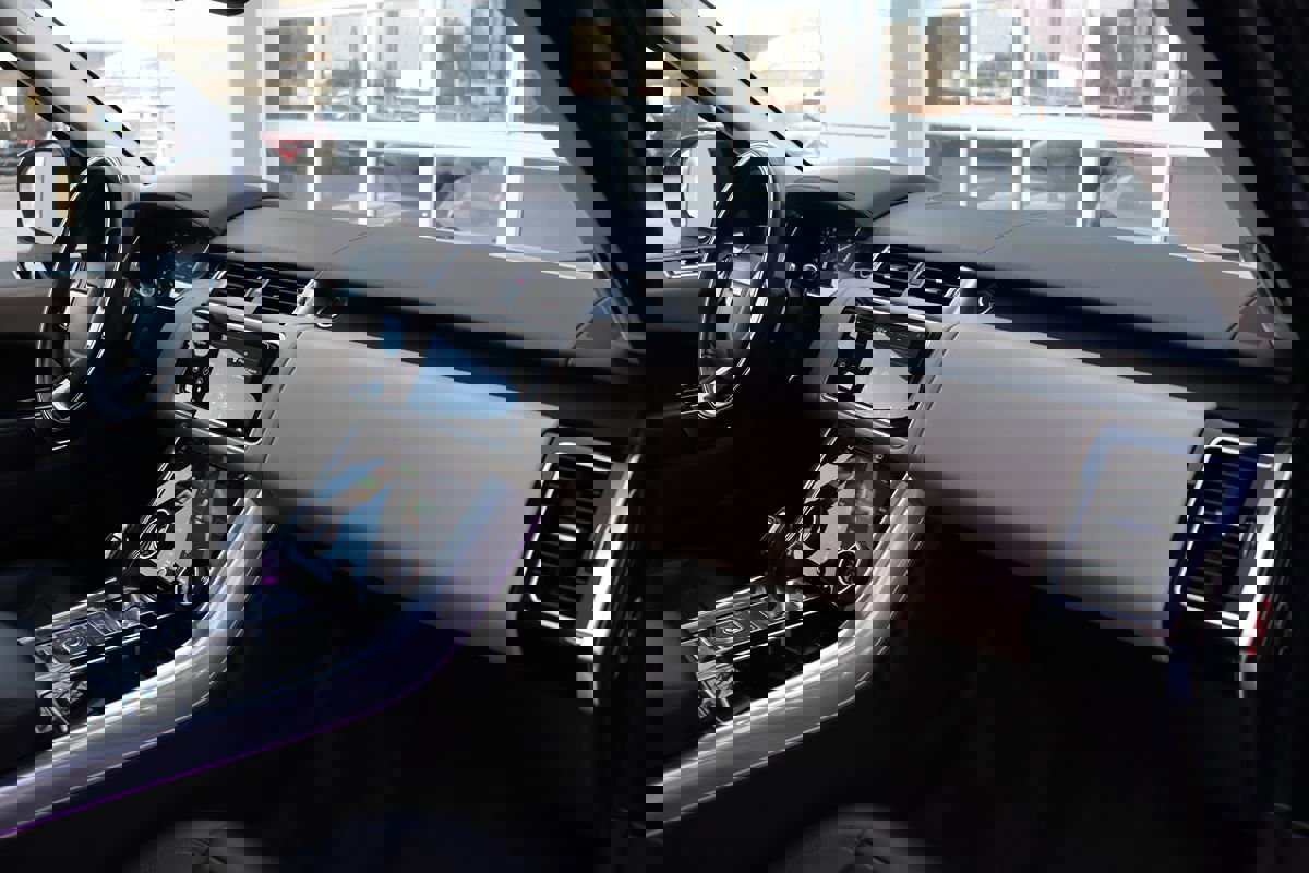 Used 2019 Land Rover Range Rover Sport Supercharged image 15