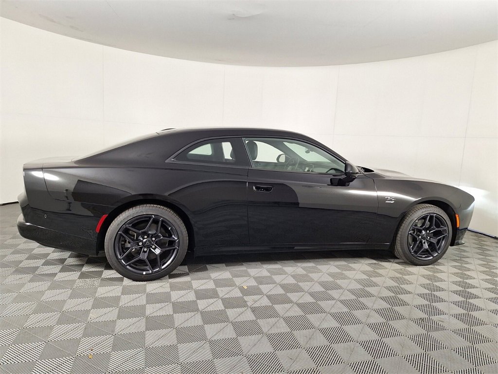 New 2024 Dodge Charger R/T w/ Plus Group image 3