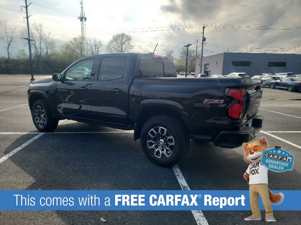Used 2024 Chevrolet Colorado Z71 w/ Z71 Convenience Package 2 AWD/4WD image 3
