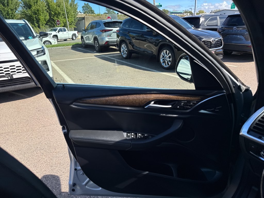 Used 2019 BMW X3 xDrive30i w/ Convenience Package AWD/4WD image 32