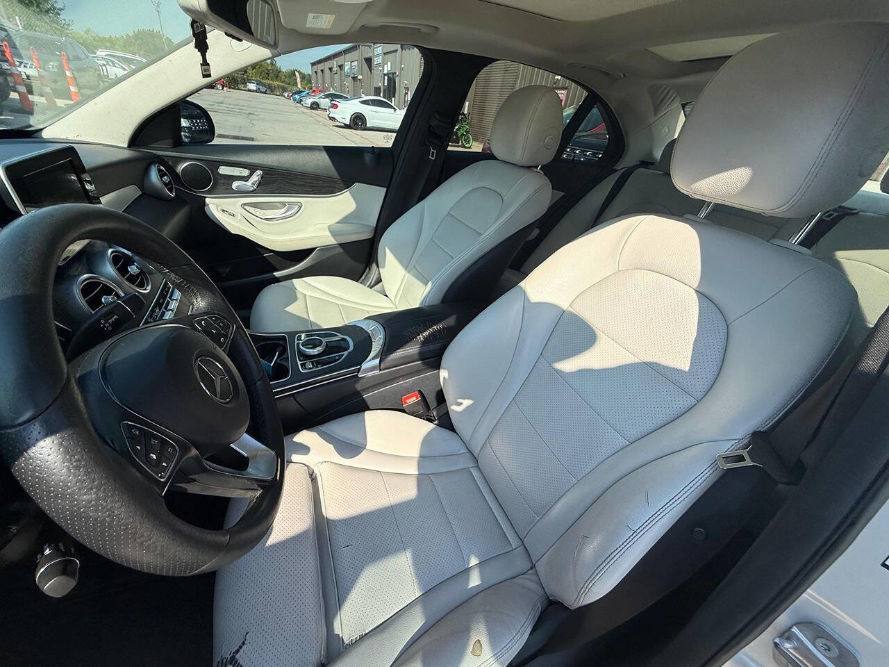 Used 2017 Mercedes-Benz C 300 Sedan image 39
