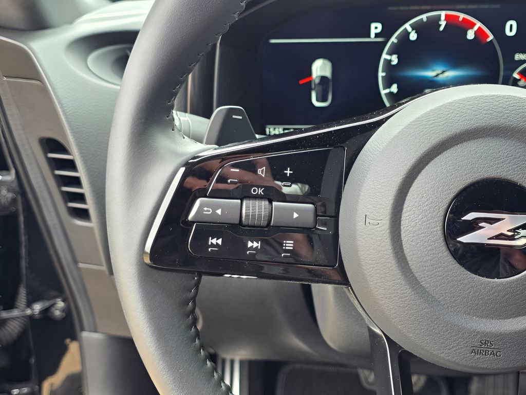 Used 2025 Nissan Z Sport w/ Floor Mat Package image 14