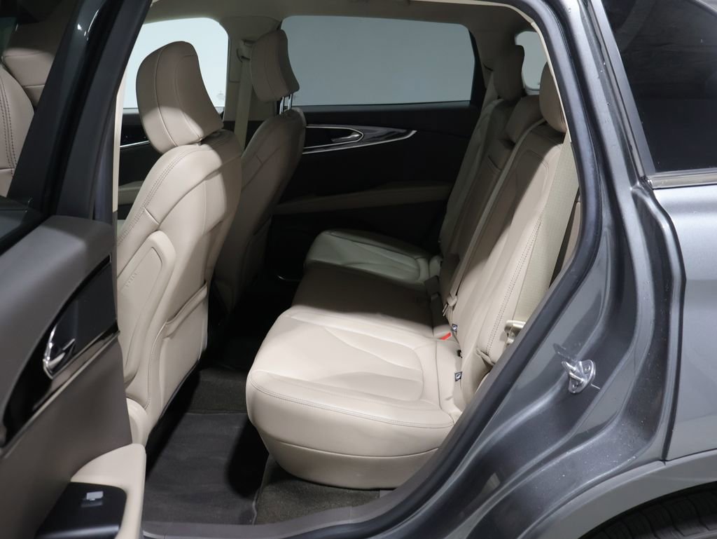 Used 2023 Lincoln Nautilus AWD image 18
