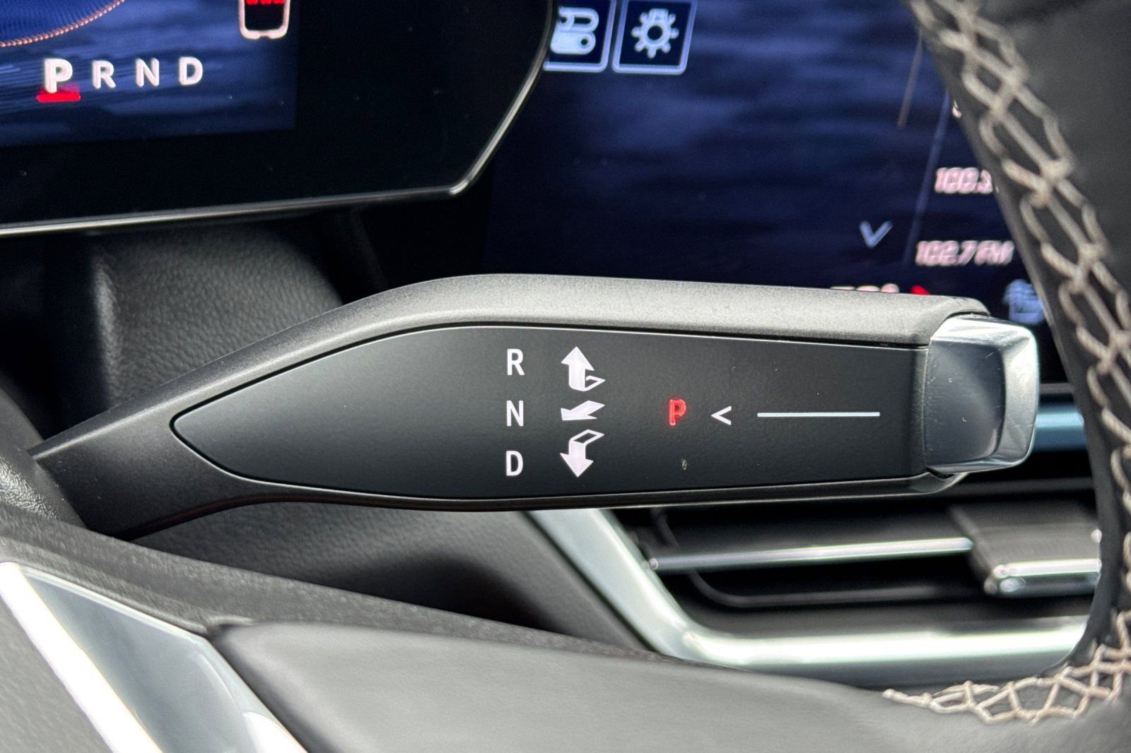 Used 2024 Chevrolet Equinox EV LT FWD image 21