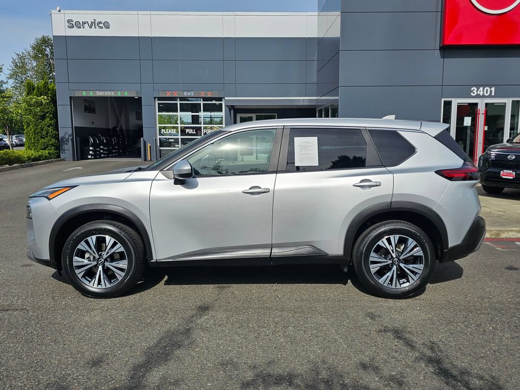 Used 2023 Nissan Rogue SV AWD/4WD image 8
