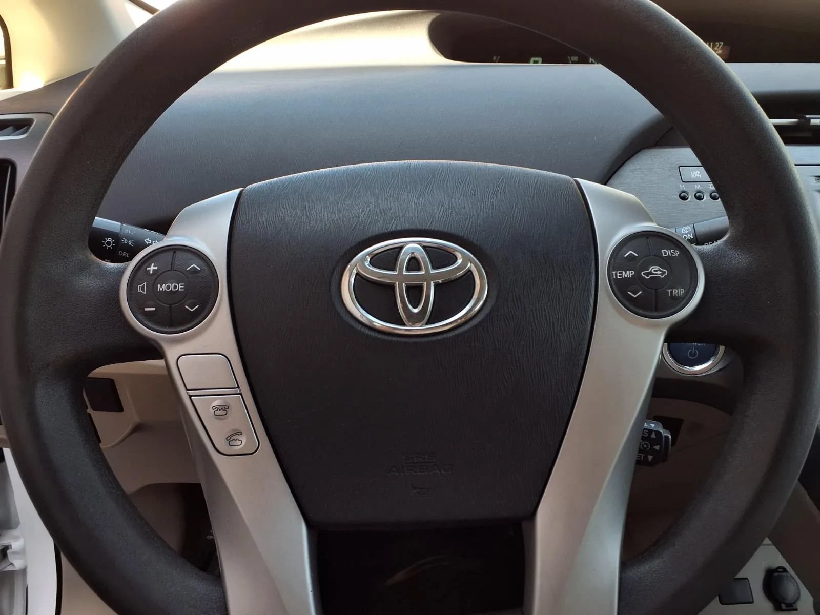 Used 2015 Toyota Prius Two FWD image 12