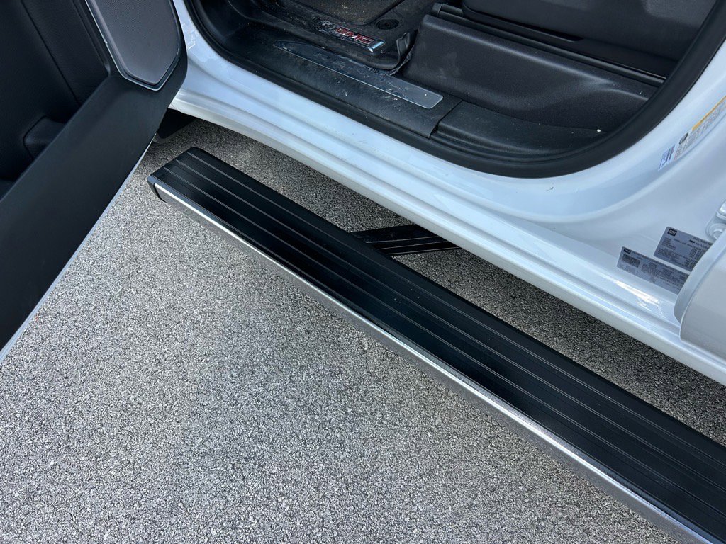 Used 2024 GMC Sierra 1500 Denali w/ Denali Reserve Package image 18