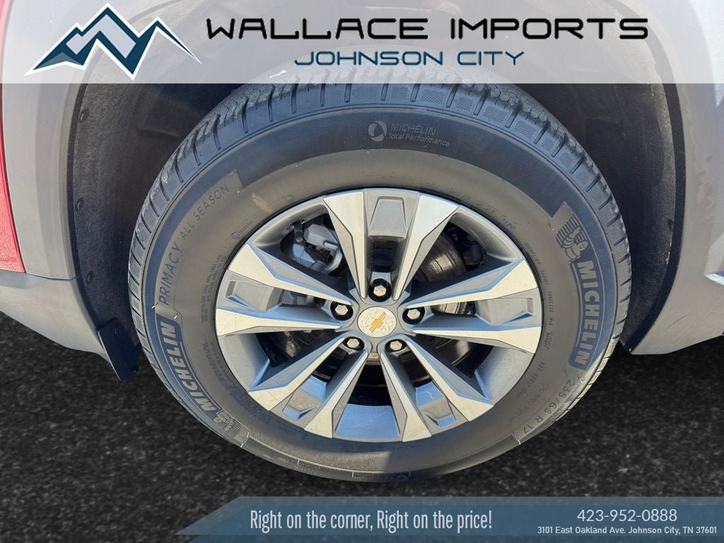 Used 2025 Chevrolet Equinox LT w/ Safety and Technology Package AWD/4WD image 9