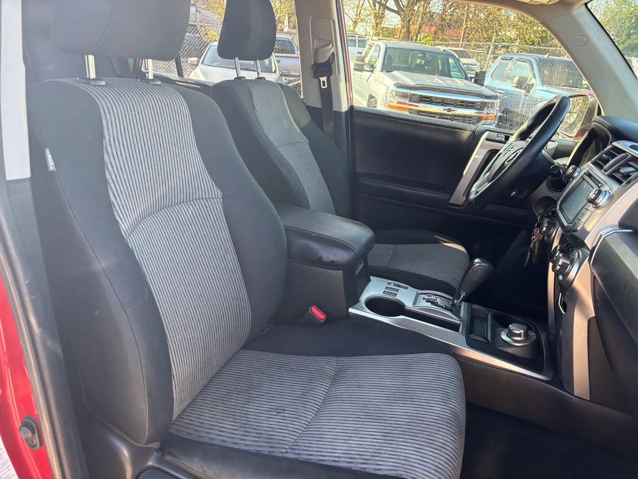 Used 2016 Toyota 4Runner SR5 image 20