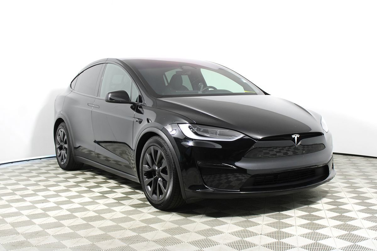 Used 2024 Tesla Model X AWD/4WD image 29